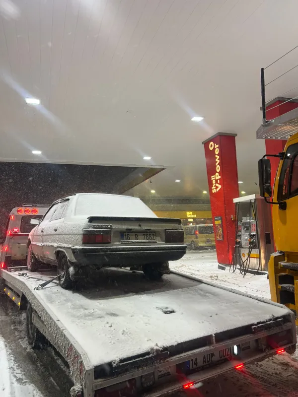 En yakın oto çekici hizmeti